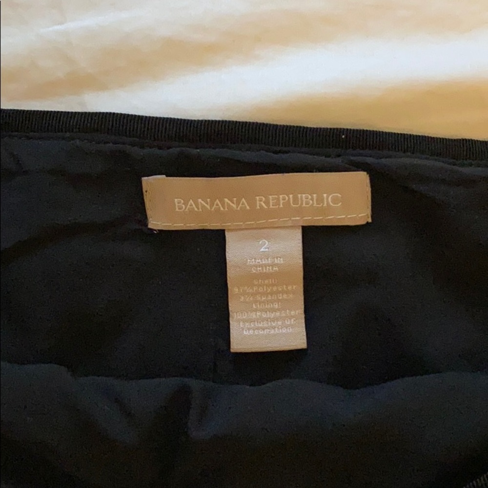 Banana Republic Black Sequin Pencil Skirt - Picture 3 of 4